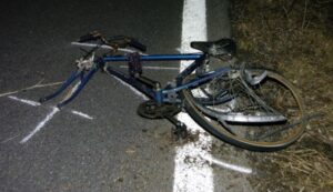 Villa Literno, ciclista di 30 anni investito e ucciso da un'automobile