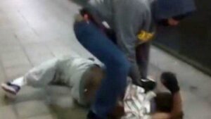 Violenta rissa a Castel Volturno: ferito un uomo con una bottiglia