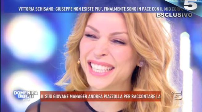 Vittoria Schisano si confessa da Barbara D'Urso: "Non mi sposo più"