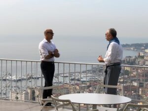 La star di Hollywood sceglie Napoli e incontra il Maestro Pizzaiolo Enzo Coccia de La Notizia