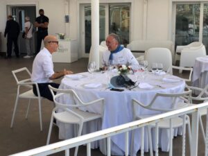 La star di Hollywood sceglie Napoli e incontra il Maestro Pizzaiolo Enzo Coccia de La Notizia