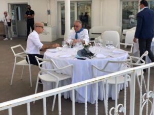 La star di Hollywood sceglie Napoli e incontra il Maestro Pizzaiolo Enzo Coccia de La Notizia