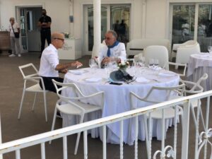 La star di Hollywood sceglie Napoli e incontra il Maestro Pizzaiolo Enzo Coccia de La Notizia