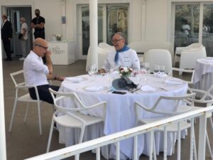 La star di Hollywood sceglie Napoli e incontra il Maestro Pizzaiolo Enzo Coccia de La Notizia