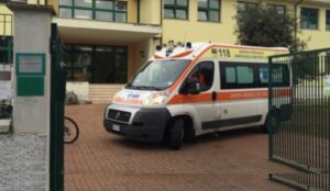 12enne emorragia celebrale scuola muore