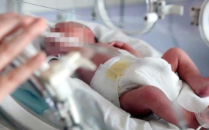 Bimba muore dopo il parto a Nola