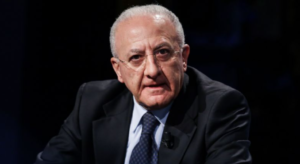 De Luca nomina 13 direttori generali