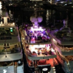 Fanno festa a Napoli sopra lo yacht di un altro