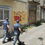 Sorelle sfregiate con l'acido a Napoli