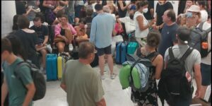 Caos aeroporto di Capodichino