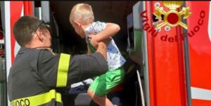 Incendio al corso Vittorio Emanuele