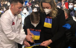 Il gesto di Errico Porzio per l'Ucraina: il video