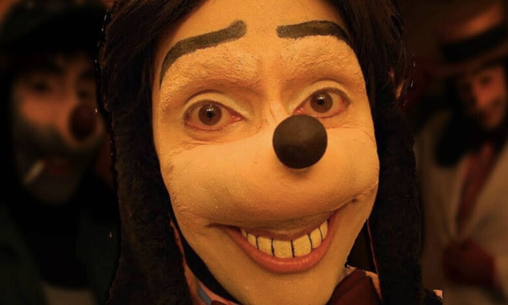 Bimbo suicida a Napoli, la mamma di un compagno di classe: "Anche altri minori contattati dall'uomo nero"