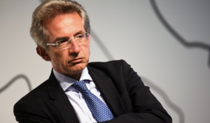 Manfredi minaccia le dimissioni