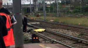 Morto sotto la circumvesuviana