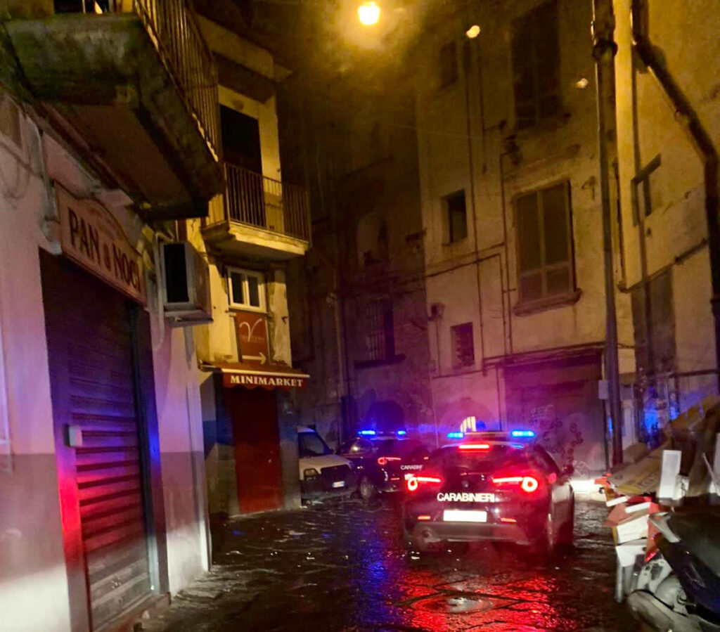 Napoli, controlli anti-covid anche in provincia: raffica di multe