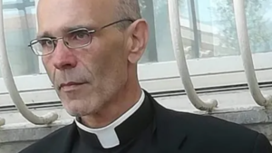 Sacerdote di Avellino in carcere per abusi su minori