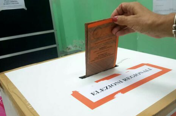 Regionali in Italia, è 3-3: Puglia e Toscana restano 'rosse', le Marche al centrodestra. Confermati Toti e Zaia