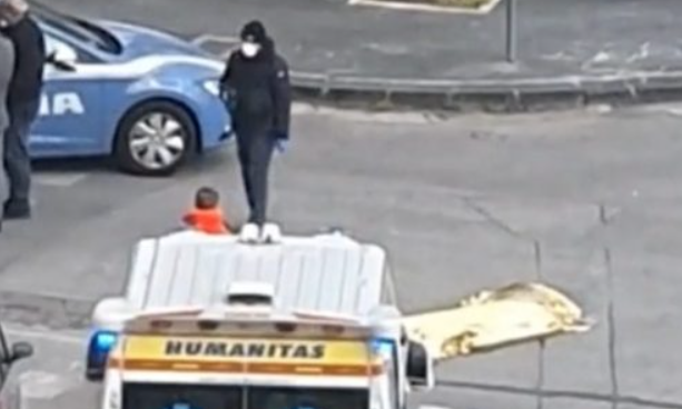 Dramma nel Napoletano, anziano si lancia nel vuoto e perde la vita