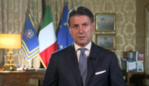 Allarme Covid in Italia, in arrivo il nuovo decreto del Governo: tutte le restrizioni per gli italiani