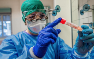 Coronavirus, il bollettino: oggi 16mila nuovi casi in Italia