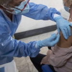 Vaccino antiCovid, l'annuncio della Pfizer: "Il nostro ha un'efficacia di oltre il 90%"