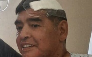Chi ha visto per ultimo Maradona prima della morte: il nipote che di cognome fa Esposito