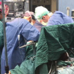 Donna colpita da proiettile a capodanno, la vittima operata dalla bocca: "Intervento di tre ore"