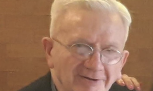 In ospedale per il femore, Antonio muore di covid al Cardarelli. Il figlio: "Non lo sapevamo, scoperto tutto a Natale. Ora verità e giustizia"