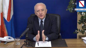 Vincenzo De Luca in diretta