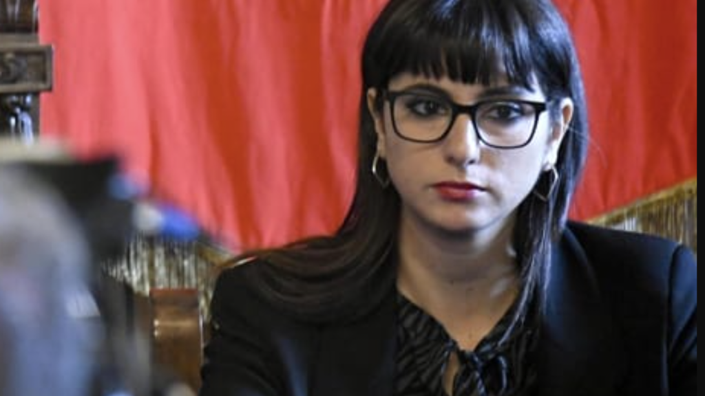 Comune di Napoli, si dimette l'assessora alla cultura Eleonora De Maio