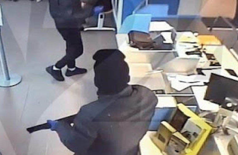 Paura a Boscoreale, rapina con spari: interviene un carabiniere fuori servizio