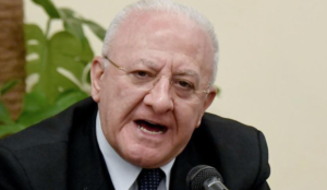 Scontro De Luca - Governo