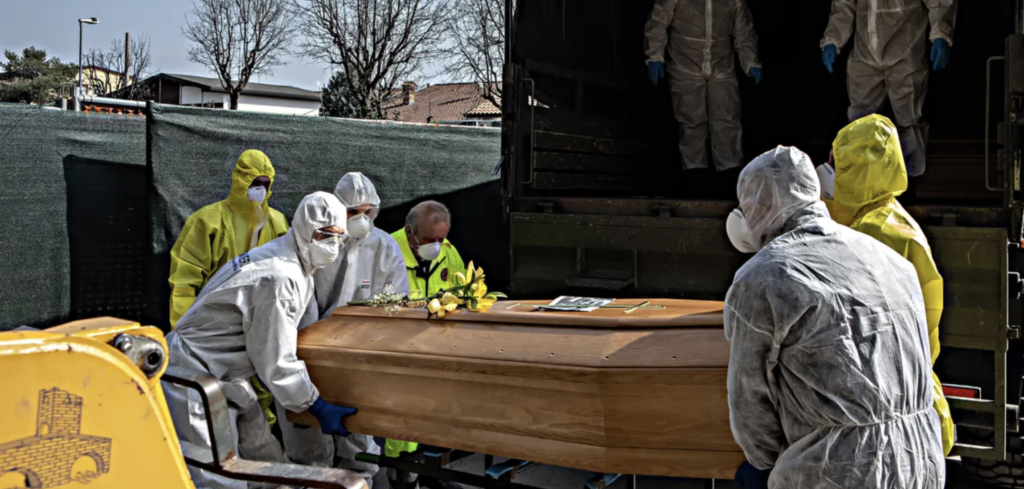 Pzzuoli, marito e moglie muoiono a distanza di poche ore: erano positivi da un mese