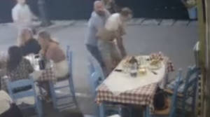 medico soffoca Roccaraso odontoiatra lo salva