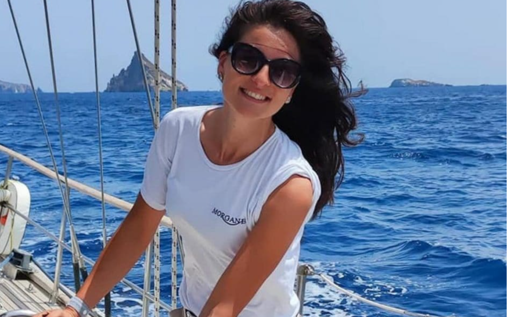 Barca in fiamme in porto, muore ragazza di 29 anni: Giulia Maccaroni scriveva: "Fai in modo che non passino 24 ore"