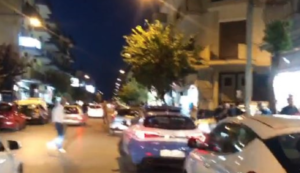 Paura ad Afragola, papà biologico fa entrare figlio adottato in auto e scompare: avviate le ricerche