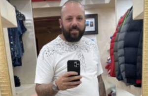 esulta social e va in carcere