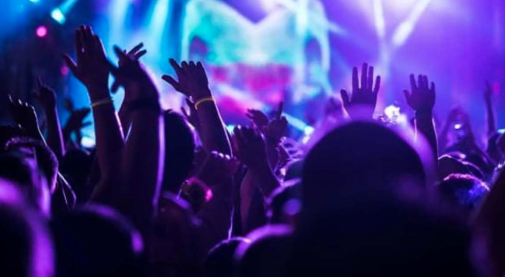 spari discoteca Napoli