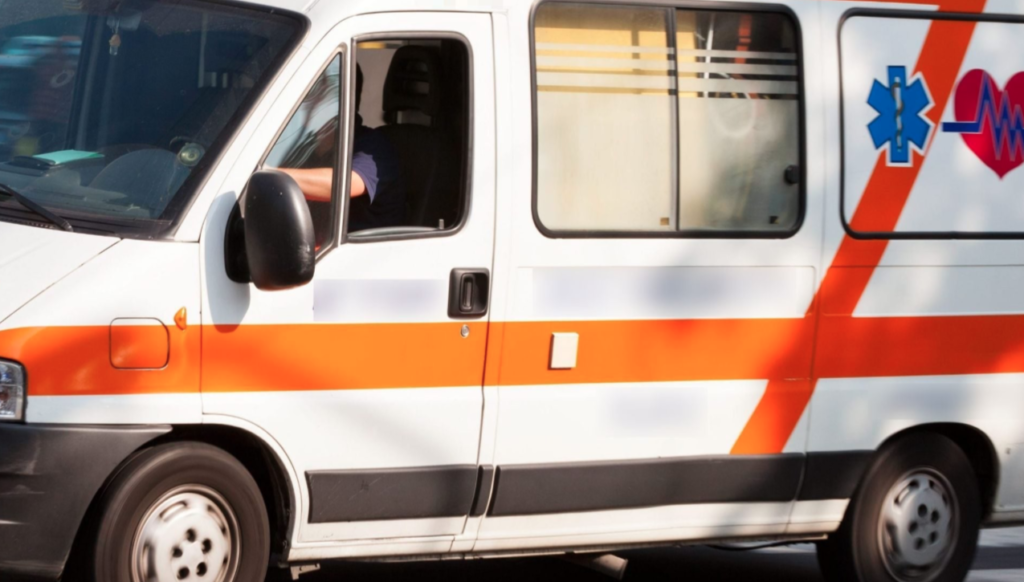 34enne trovato morto in casa