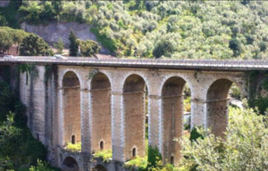 suicidio ponte seiano