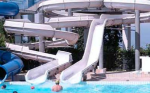 12enne muore all'acquapark