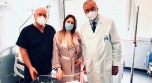 Parto straordinario al Cardarelli, mamma colpita da emorragia dà alla luce la sua piccola