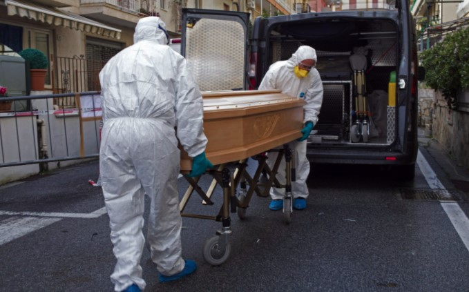 Covid Ercolano, muore una donna di 57 anni: il cordoglio della comunità