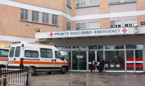 Caivano piange Antonella, morta a 22 anni di anoressia