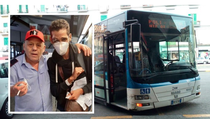 Napoli, perde lo zaino sul bus ed è costretto a dormire per strada: Antonio si mobilita e glielo ritrova
