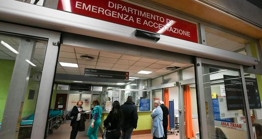 “Il 118 non risponde”, muore di ischemia mentre aspetta l’ambulanza