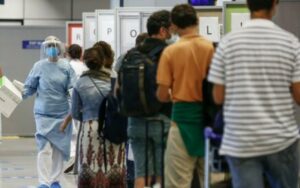 Variante inglese del coronavirus, il governo prepara nuova stretta