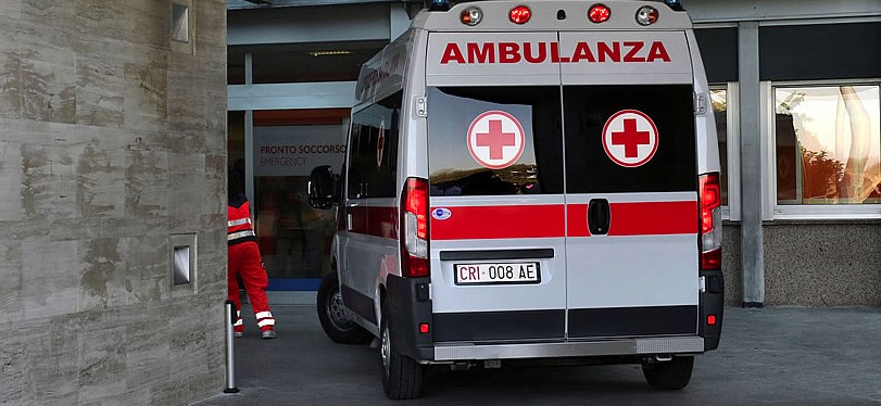 Lutto a Pozzuoli per la prematura morte di Pietro Cacciapuoti. il ragazzo, di soli 31 anni, è deceduto a causa di un male incurabile. Pietro ha lottato come un leone ma purtroppo non è riuscito a vincere la dura battaglia contro la malatina.