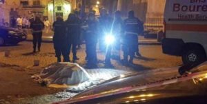 Napoli, terribile incidente stradale in piazza Poderico: c'è una vittima